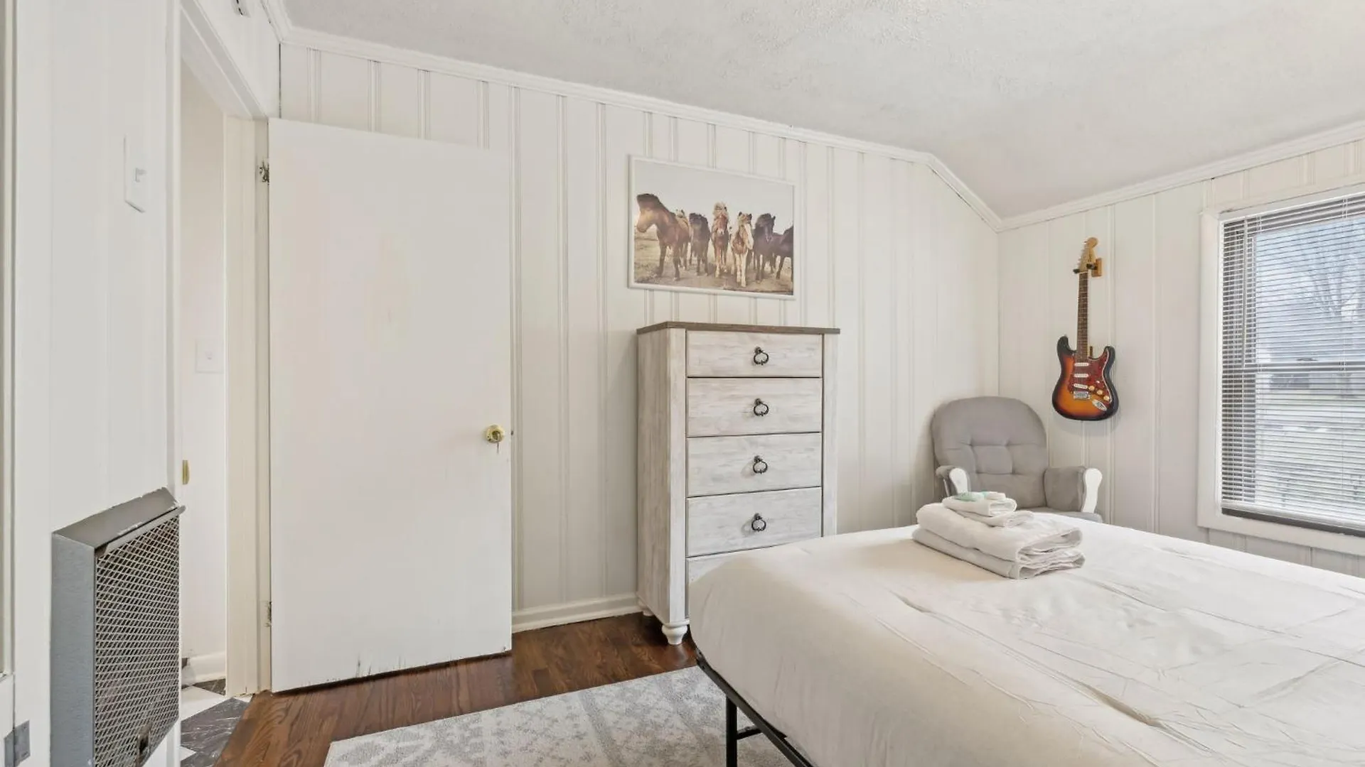 East Nashville Family Abode 30 Or More Days By Skyrun Nashville United States